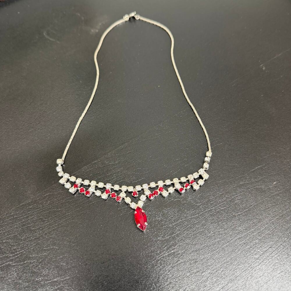 Necklace Choker Faux Ruby Red & Clear Stones V Shaped Marquee Cut